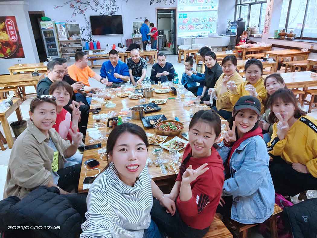 2021，济南草莓视频黄色下载草莓视频官网APP制造有限公司九如山一日游！